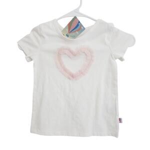 5 New Adventure Wear Heart tee